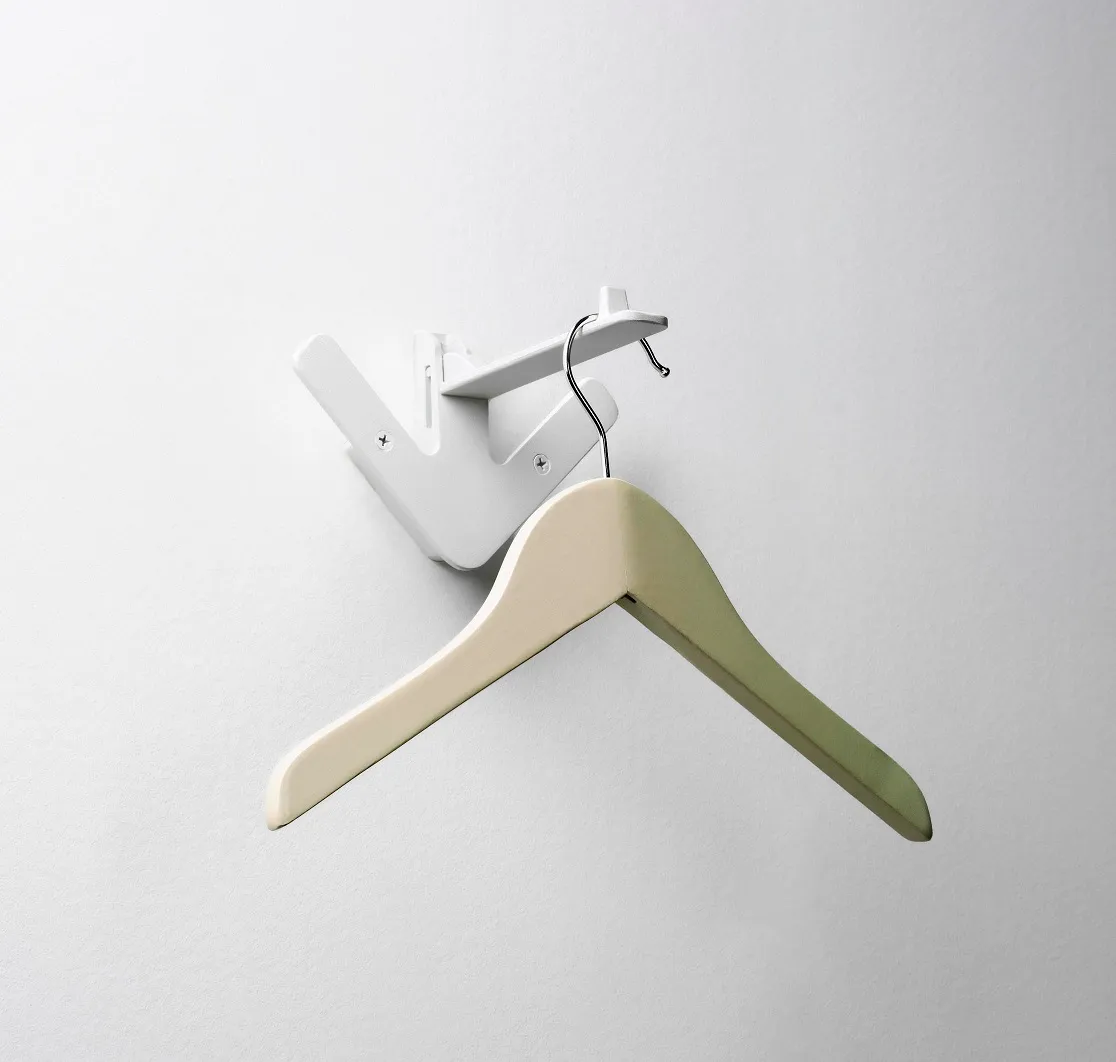 Design-House-Stockholm-Arrow-Hanger-appendiabiti-Bianco-2