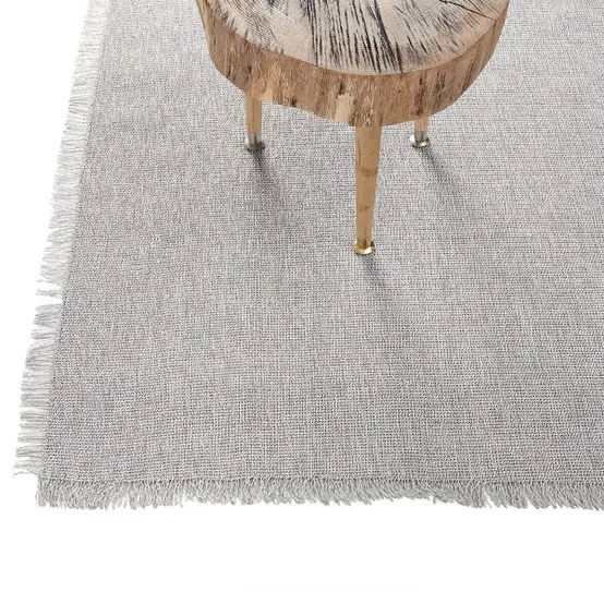 chilewich-woven-rug-market-fringe-quartz